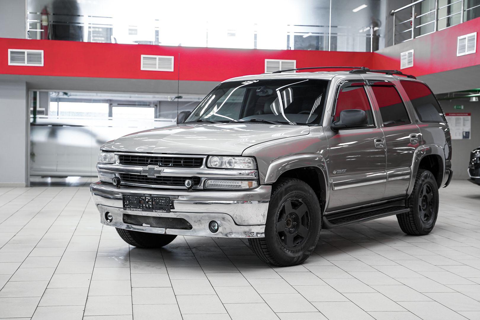 Chevrolet Tahoe 2002, серый, ДЦ Орехово