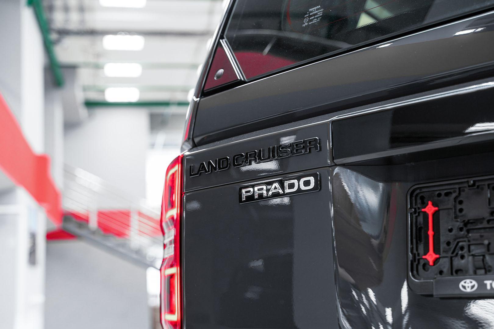 Toyota Land Cruiser Prado 2025, серый, ДЦ Орехово