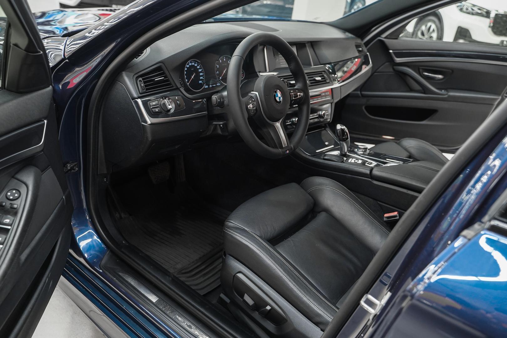 BMW 5 серии 2016, синий, ДЦ Орехово