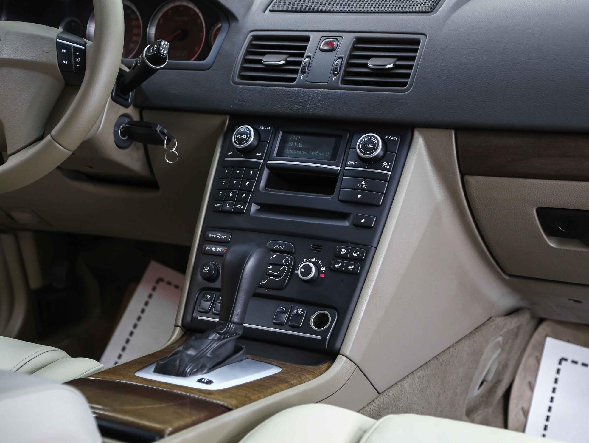 Volvo XC90 2011, коричневый, ДЦ Орехово
