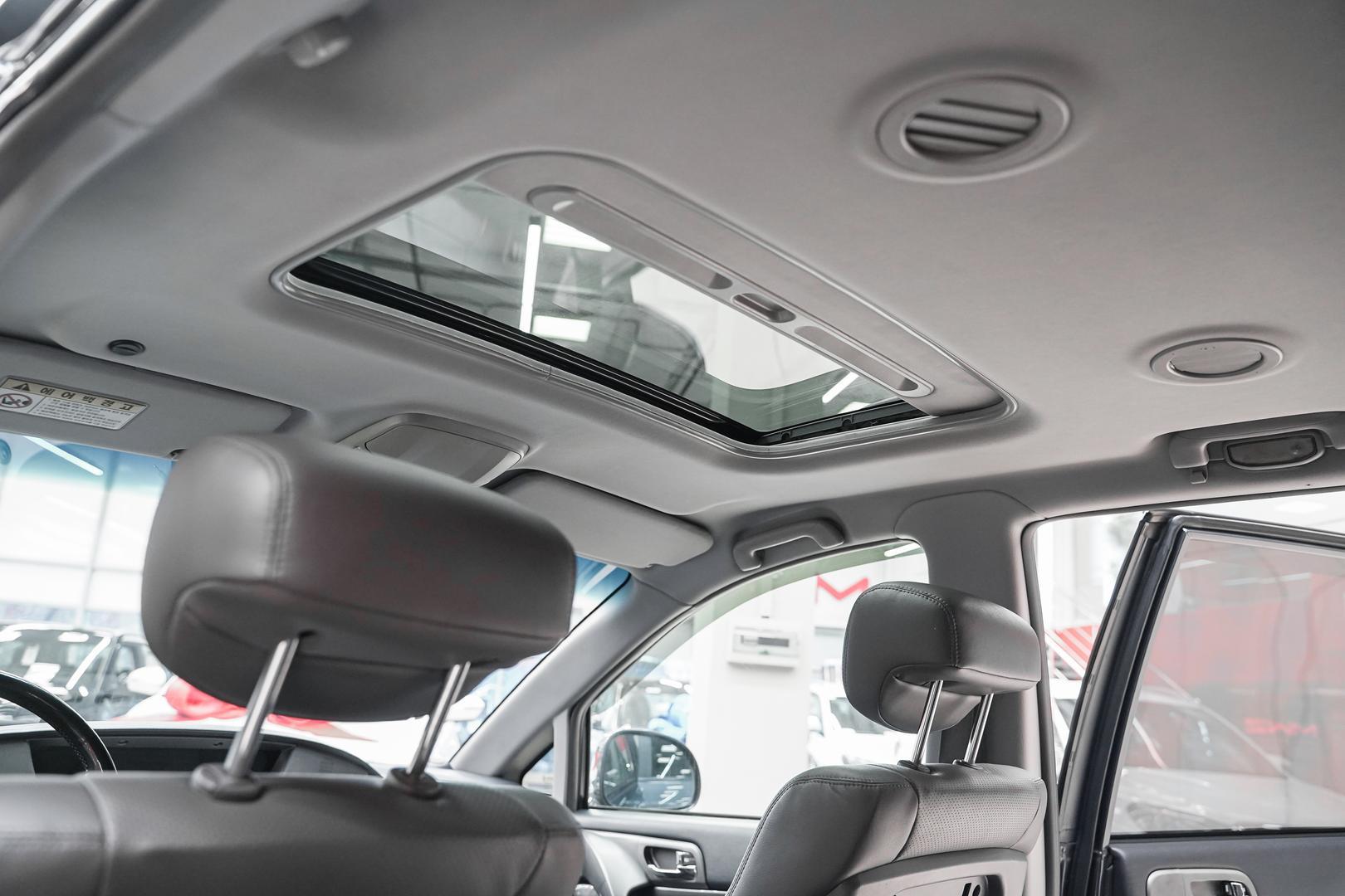 SsangYong Korando Turismo 2013, синий, ДЦ Орехово