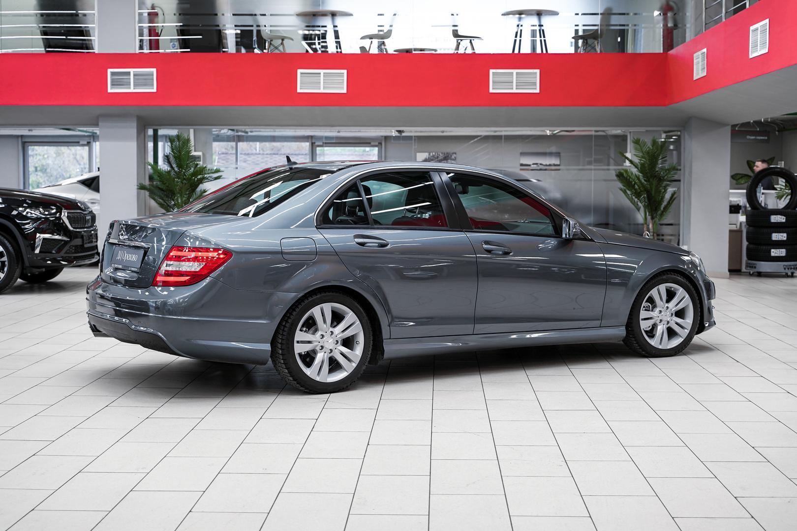 Mercedes-Benz C-Класс 2012, серый, ДЦ Орехово