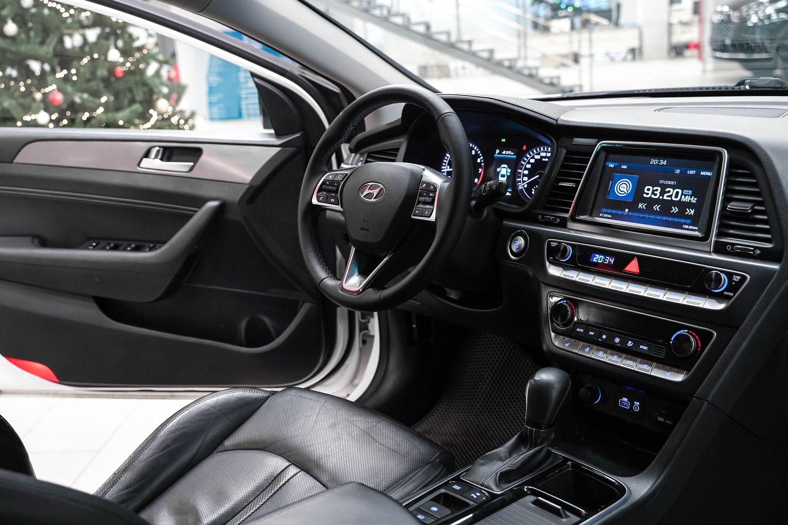 Hyundai Sonata 2018, белый, ДЦ Орехово
