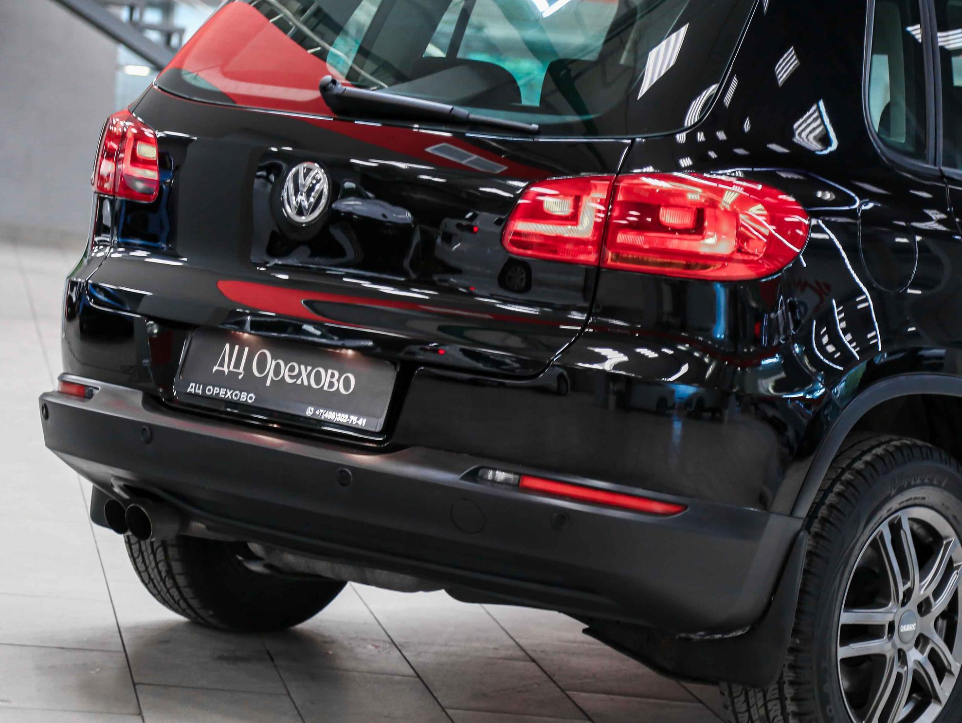 Volkswagen Tiguan 2015, черный, ДЦ Орехово