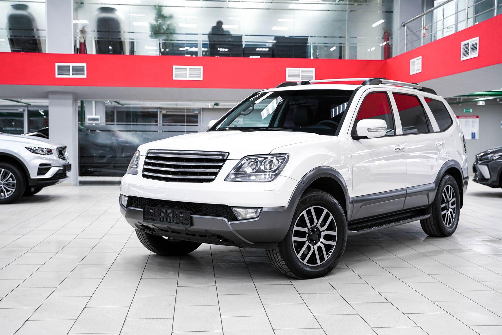 Kia Mohave 2011, белый, ДЦ Орехово