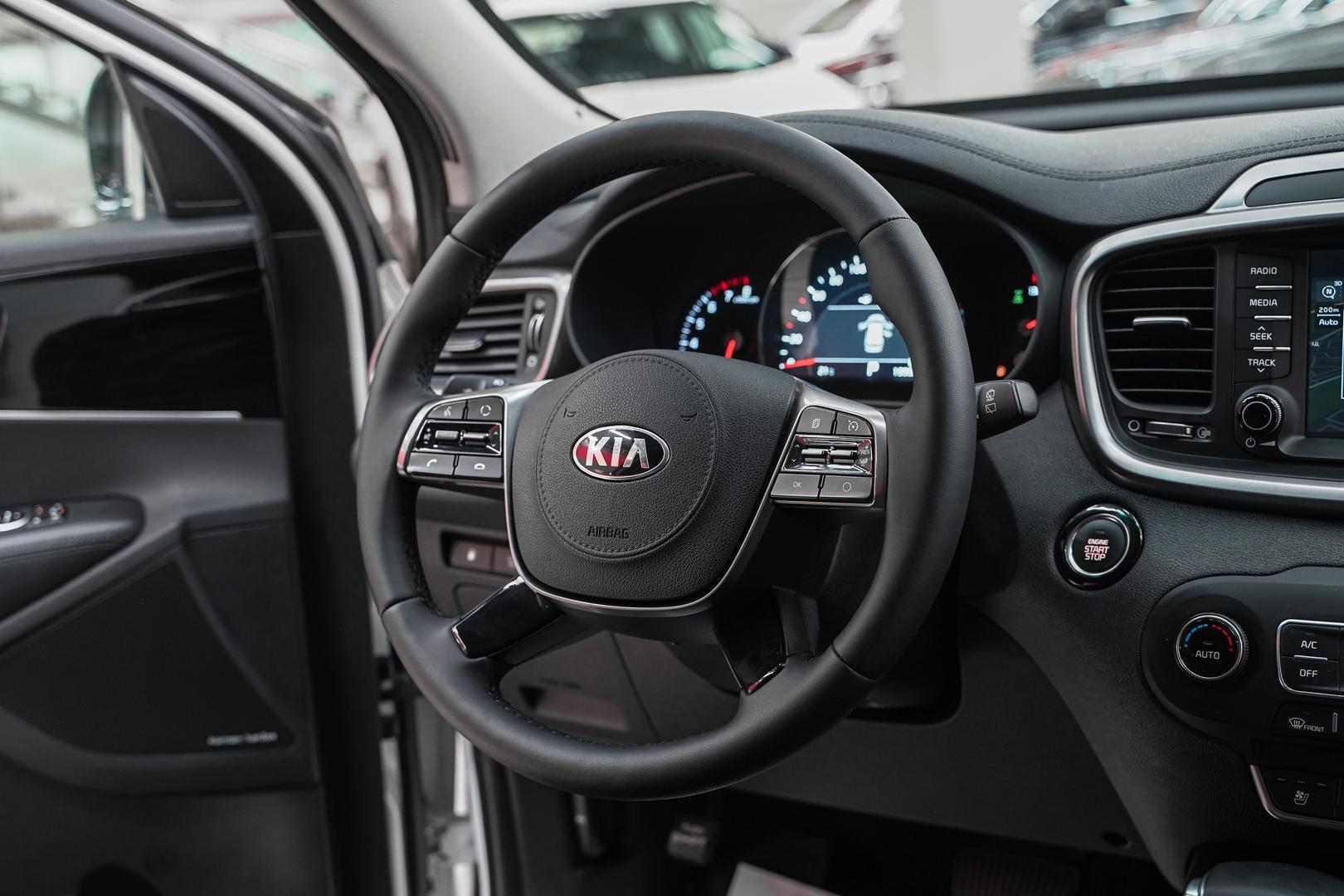Kia Sorento 2018, белый, ДЦ Орехово