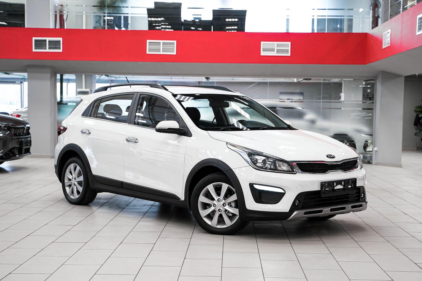 Kia Rio X-Line 2018, белый, ДЦ Орехово