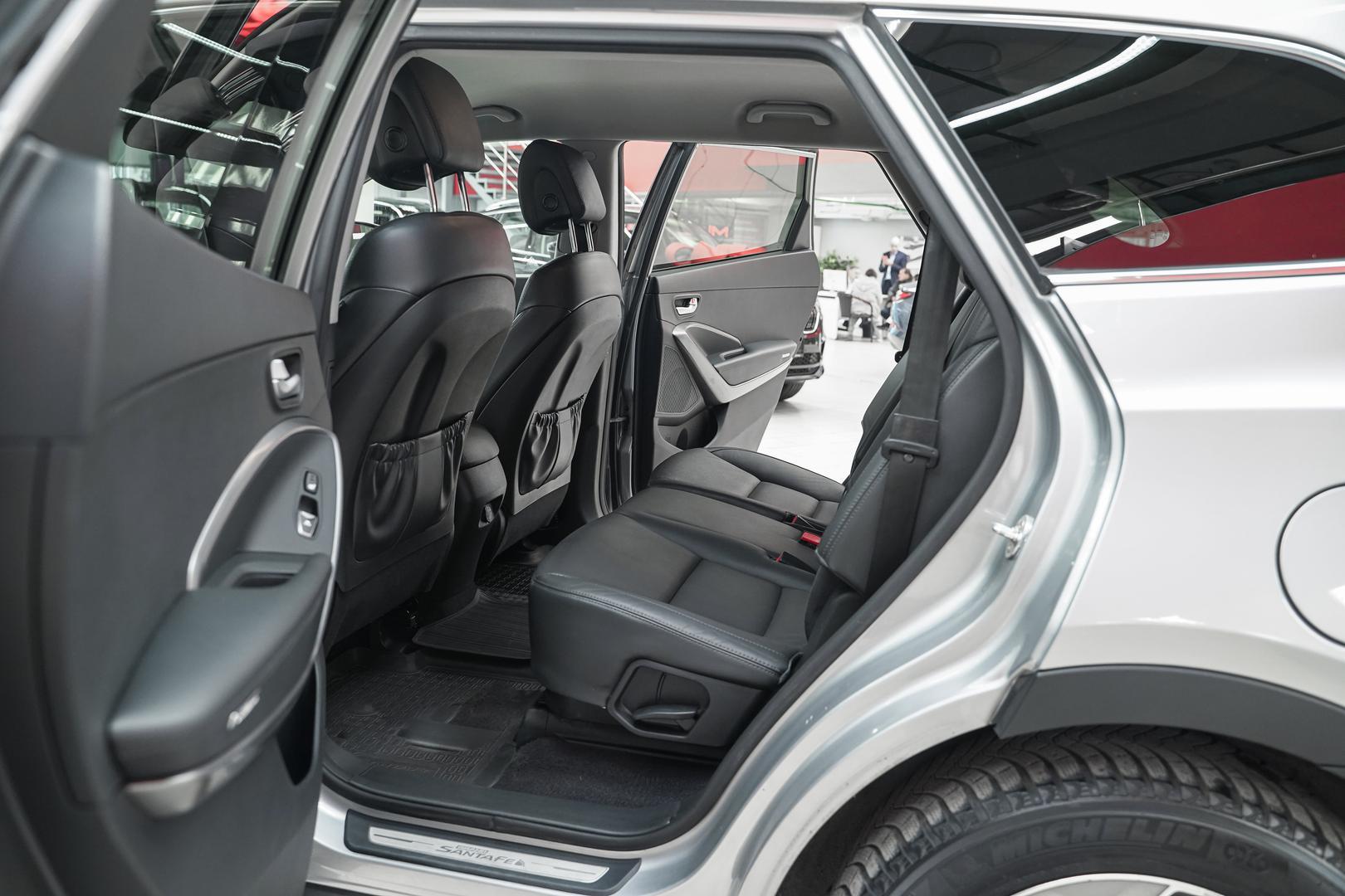 Hyundai Santa Fe 2015, серый, ДЦ Орехово