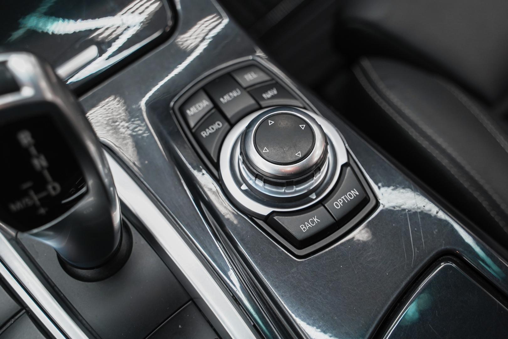 BMW 5 серии 2016, синий, ДЦ Орехово