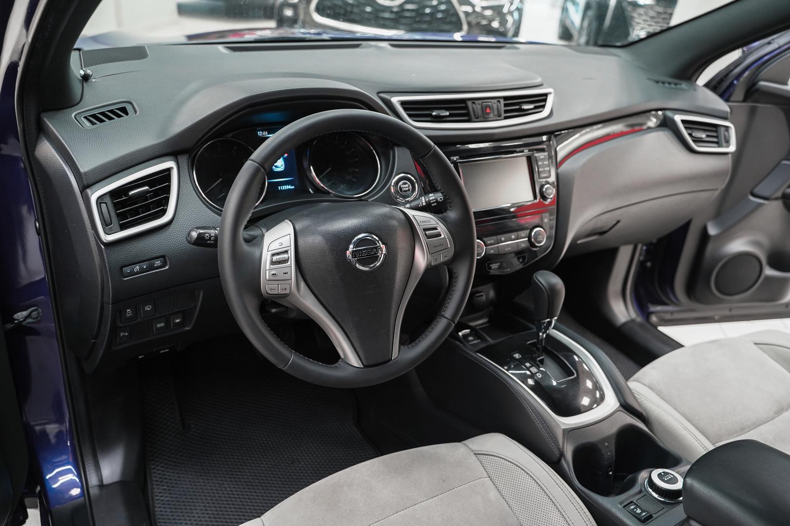 Nissan Qashqai 2016, синий, ДЦ Орехово