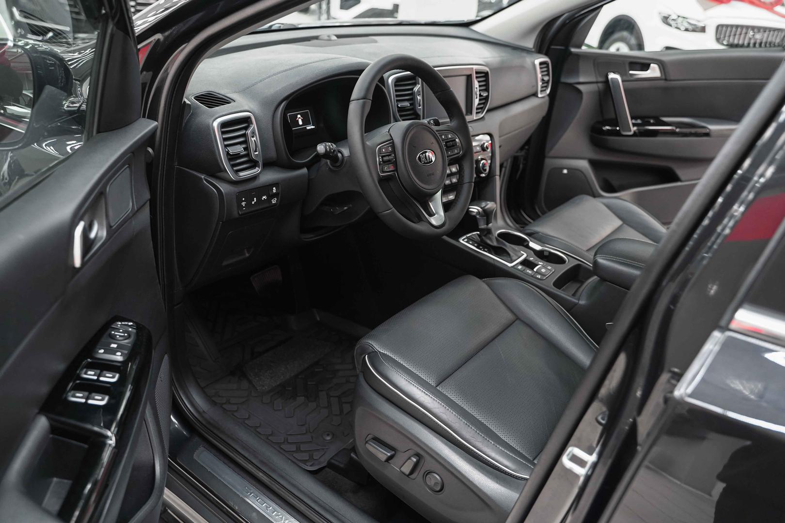 Kia Sportage 2016, черный, ДЦ Орехово