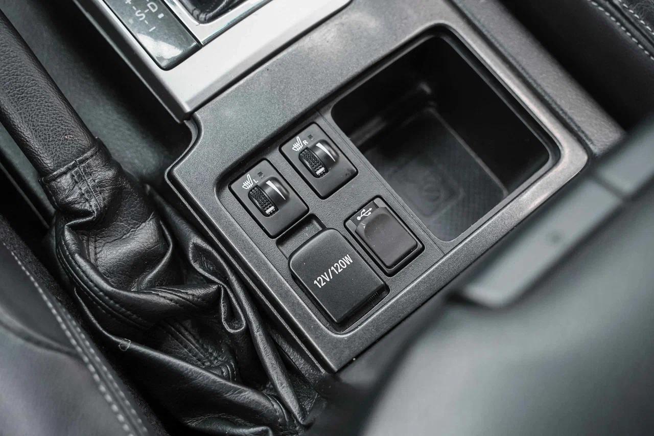 Toyota Land Cruiser Prado 2016, белый, ДЦ Орехово