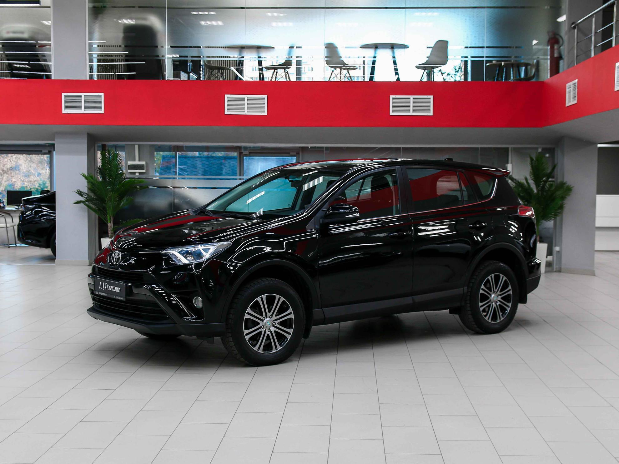 Toyota RAV4 2017, черный, ДЦ Орехово