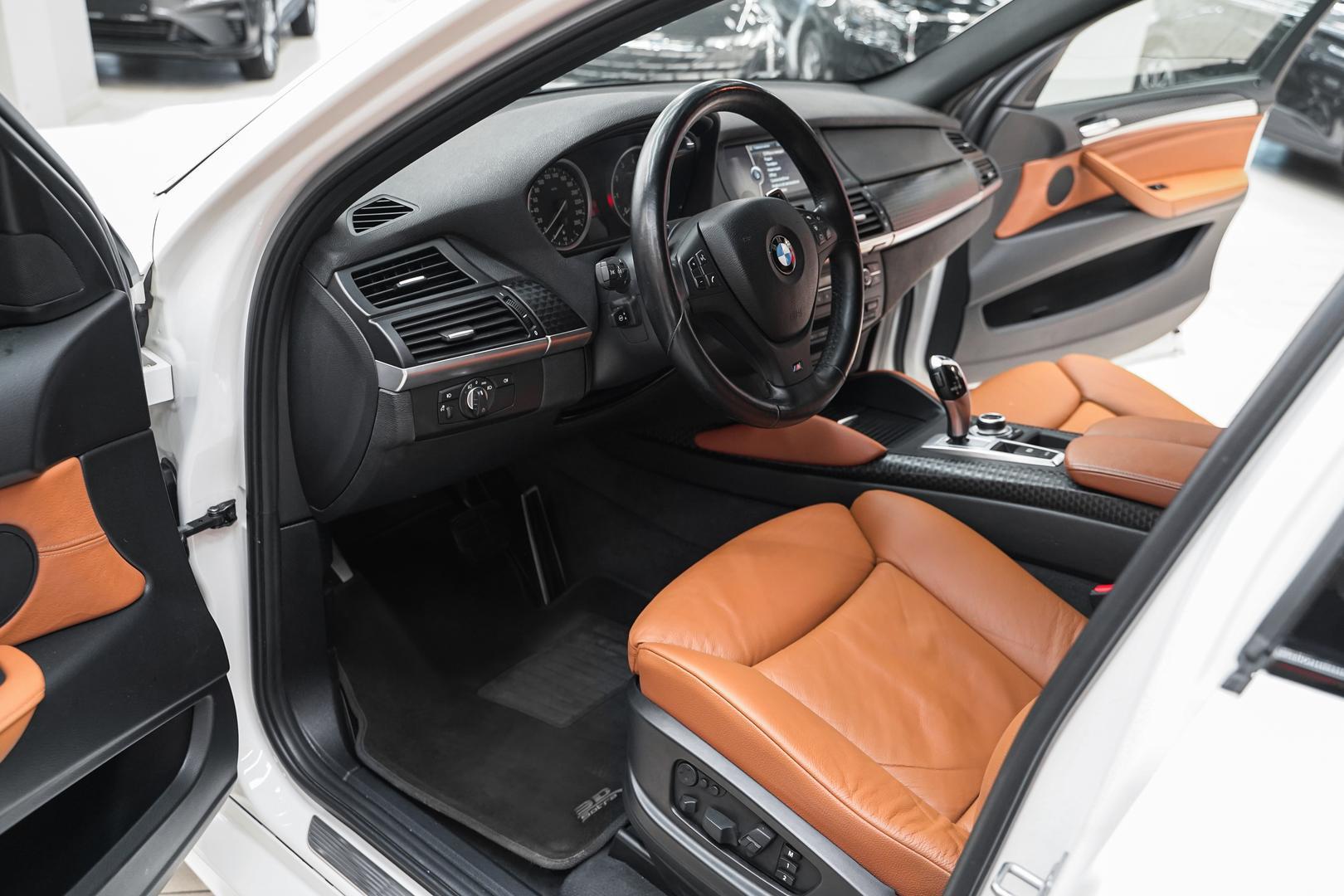 BMW X6 2013, белый, ДЦ Орехово