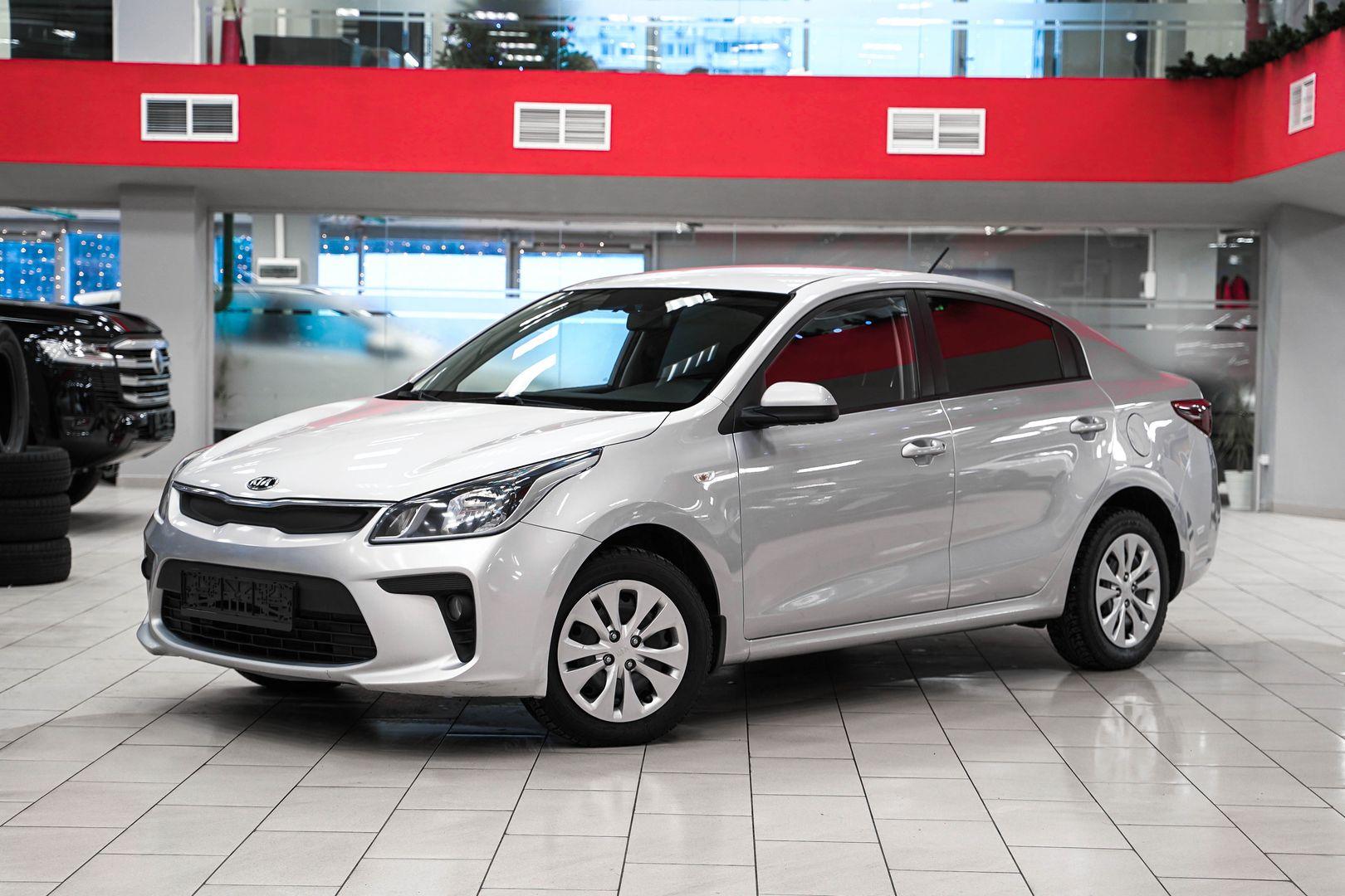 Kia Rio 2017, серебряный, ДЦ Орехово
