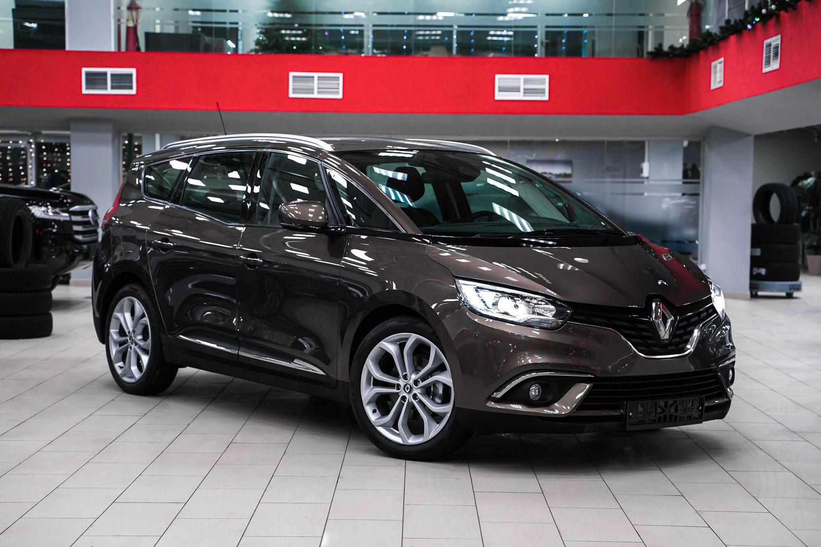 Renault Scenic 2017, коричневый, ДЦ Орехово