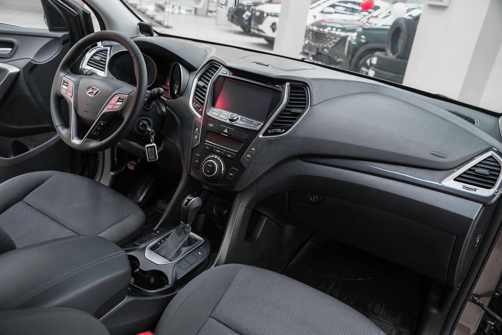 Hyundai Santa Fe 2014, коричневый, ДЦ Орехово