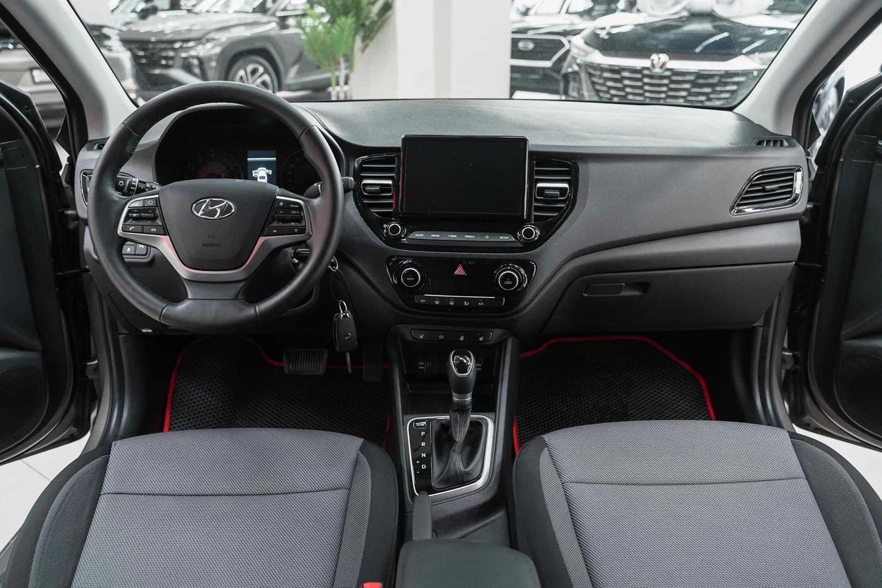 Hyundai Solaris 2021, серый, ДЦ Орехово