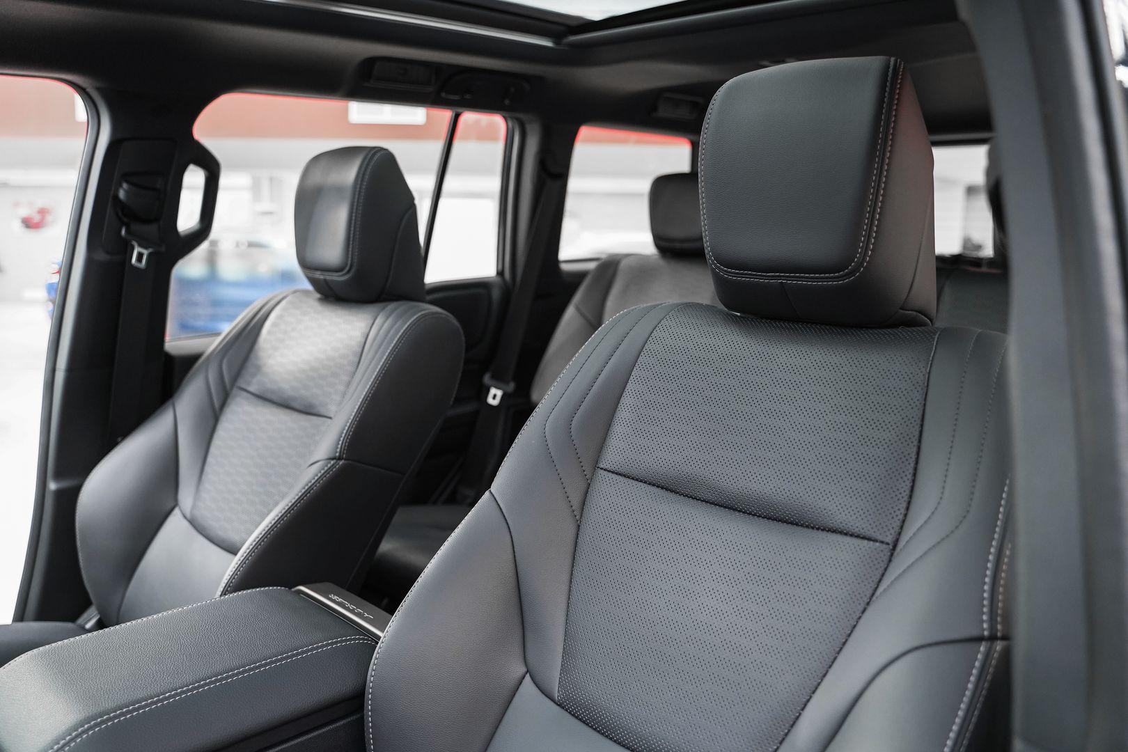 Toyota Land Cruiser Prado 2025, черный, ДЦ Орехово