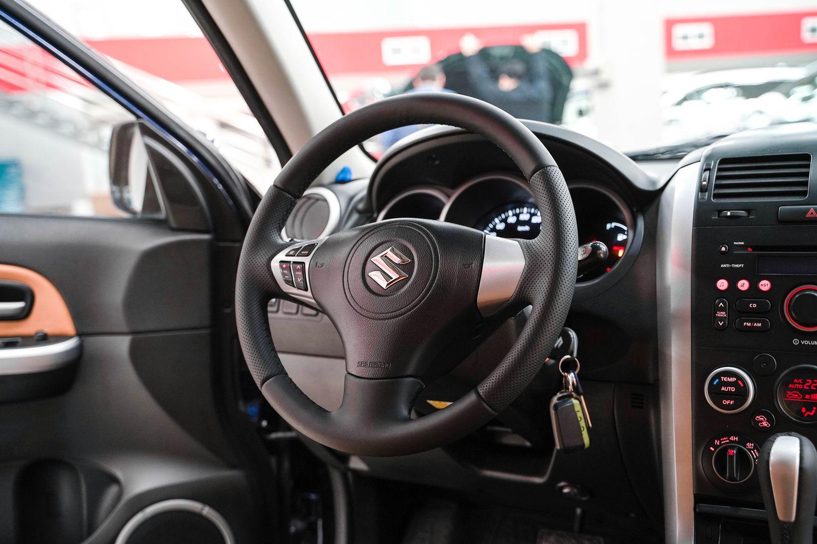Suzuki Grand Vitara 2011, синий, ДЦ Орехово