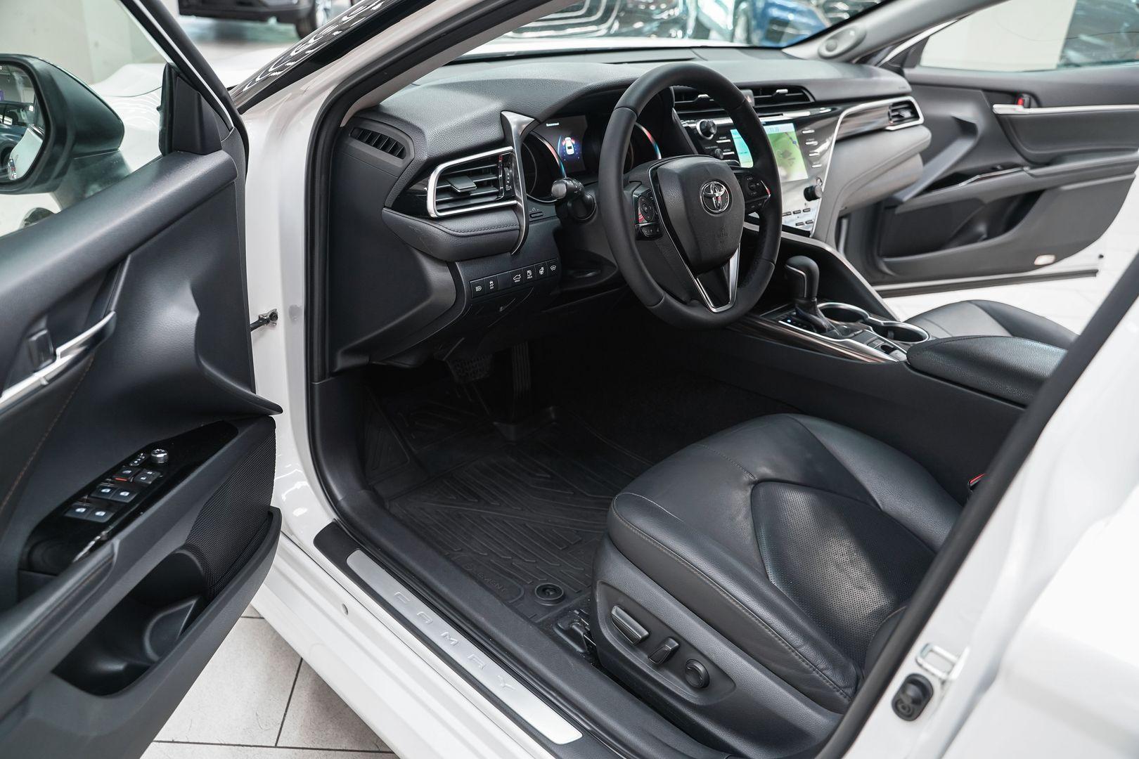 Toyota Camry 2019, белый, ДЦ Орехово