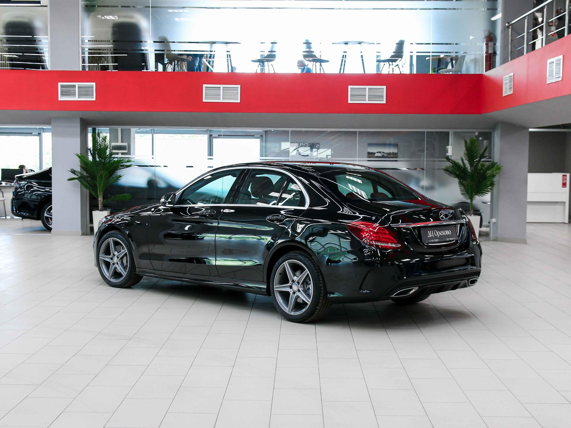Mercedes-Benz C-Класс 2015, черный, ДЦ Орехово