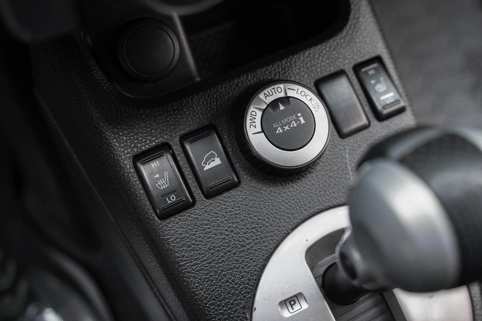 Nissan X-Trail 2014, черный, ДЦ Орехово