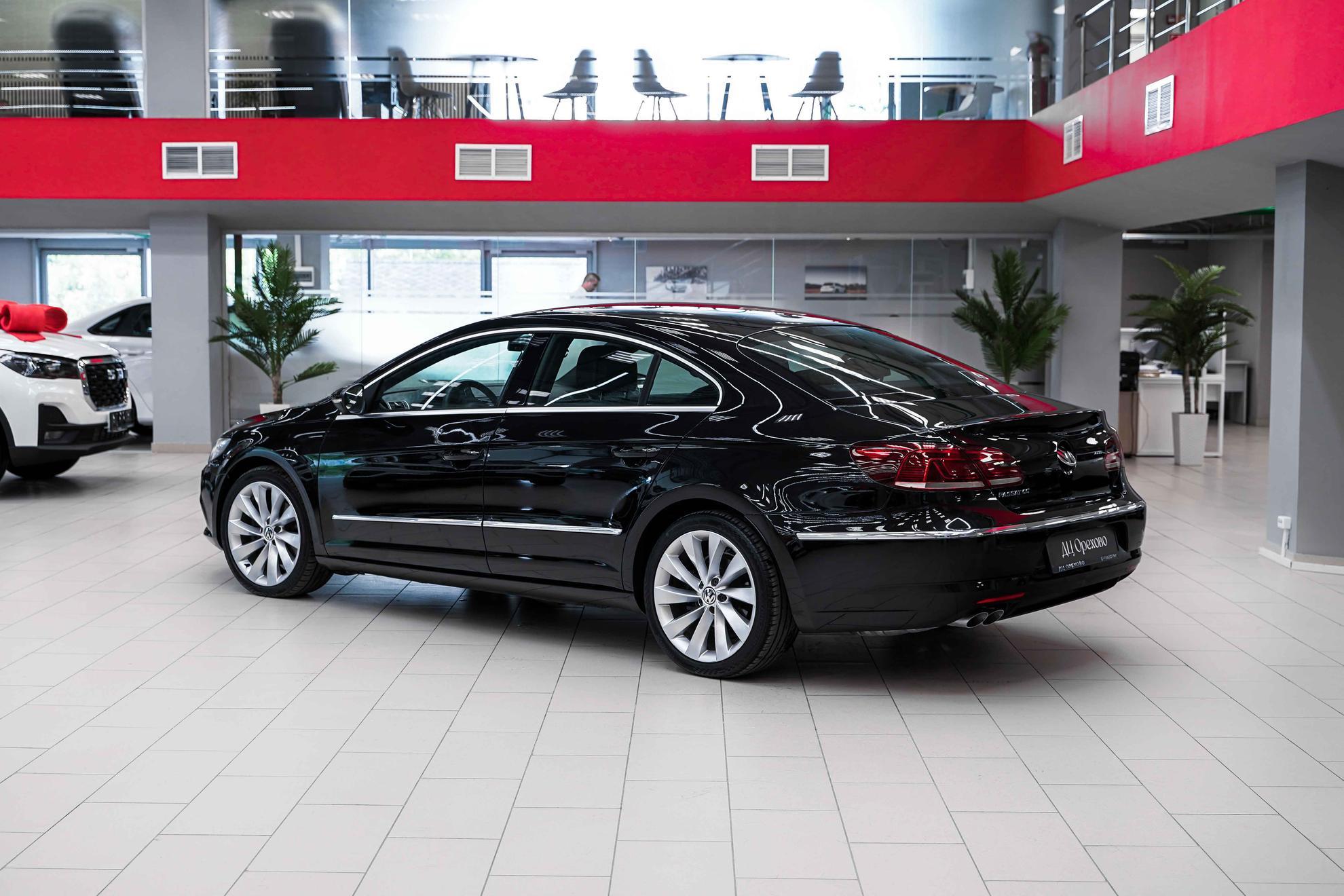 Volkswagen Passat CC 2013, черный, ДЦ Орехово