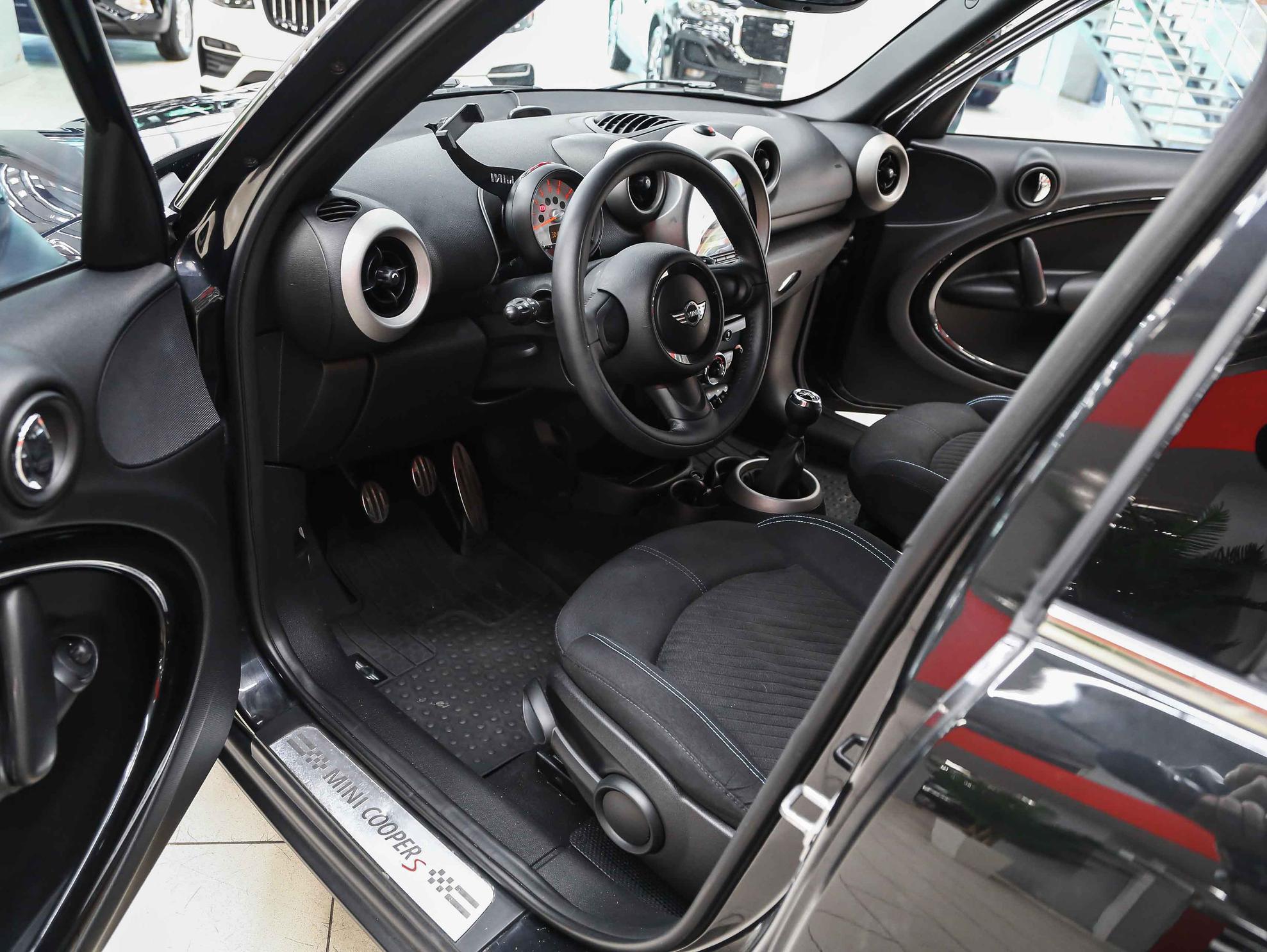 Mini Countryman 2011, черный, ДЦ Орехово