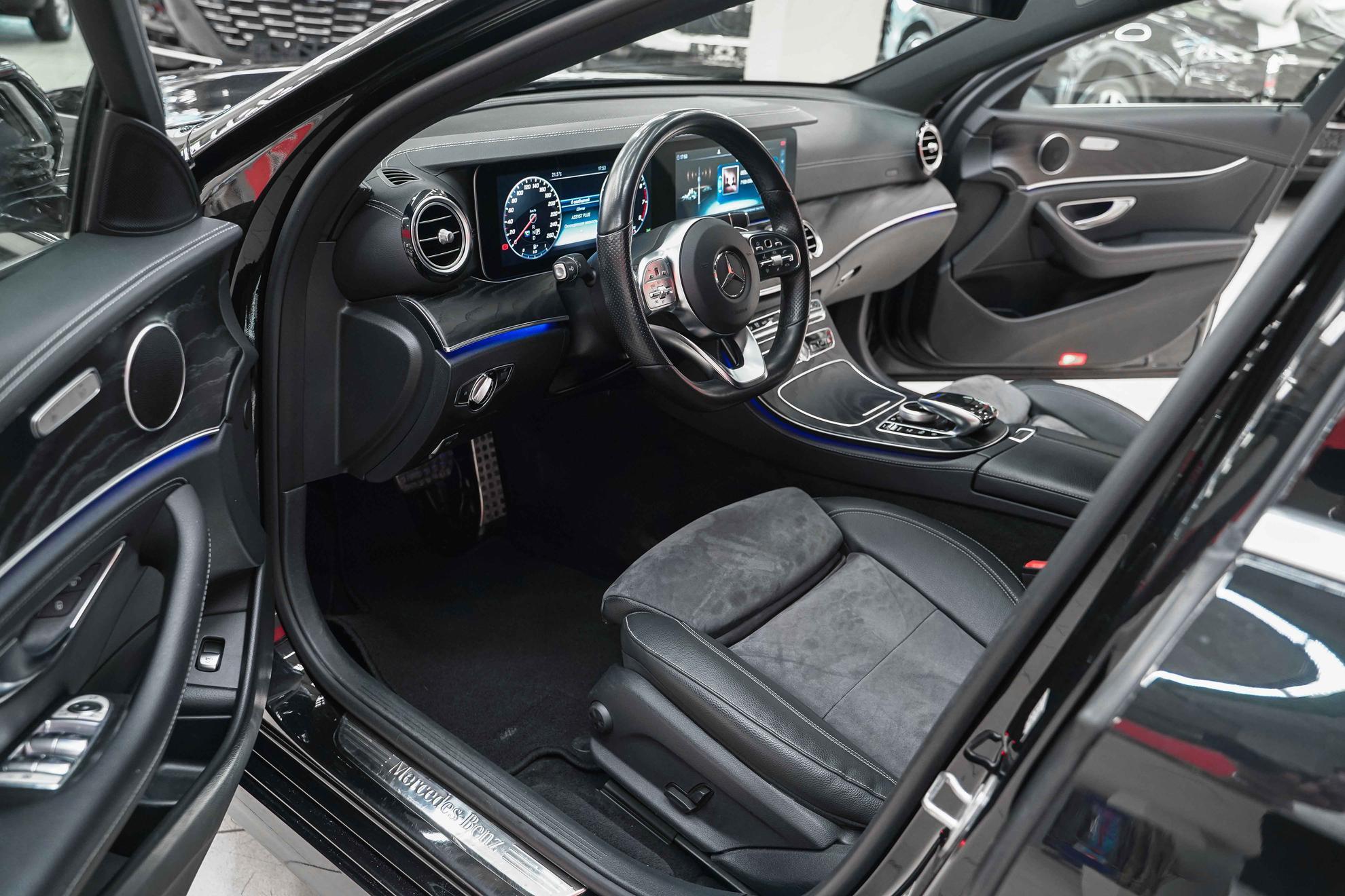 Mercedes-Benz E-Класс 2020, черный, ДЦ Орехово