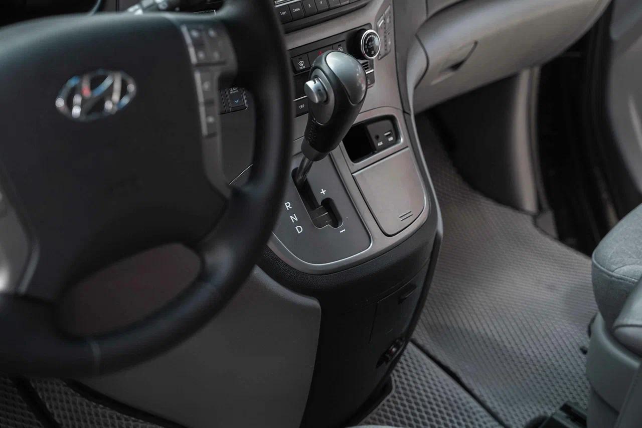 Hyundai H-1 2019, коричневый, ДЦ Орехово