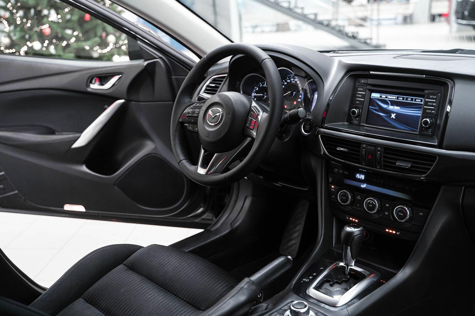 Mazda 6 2013, черный, ДЦ Орехово