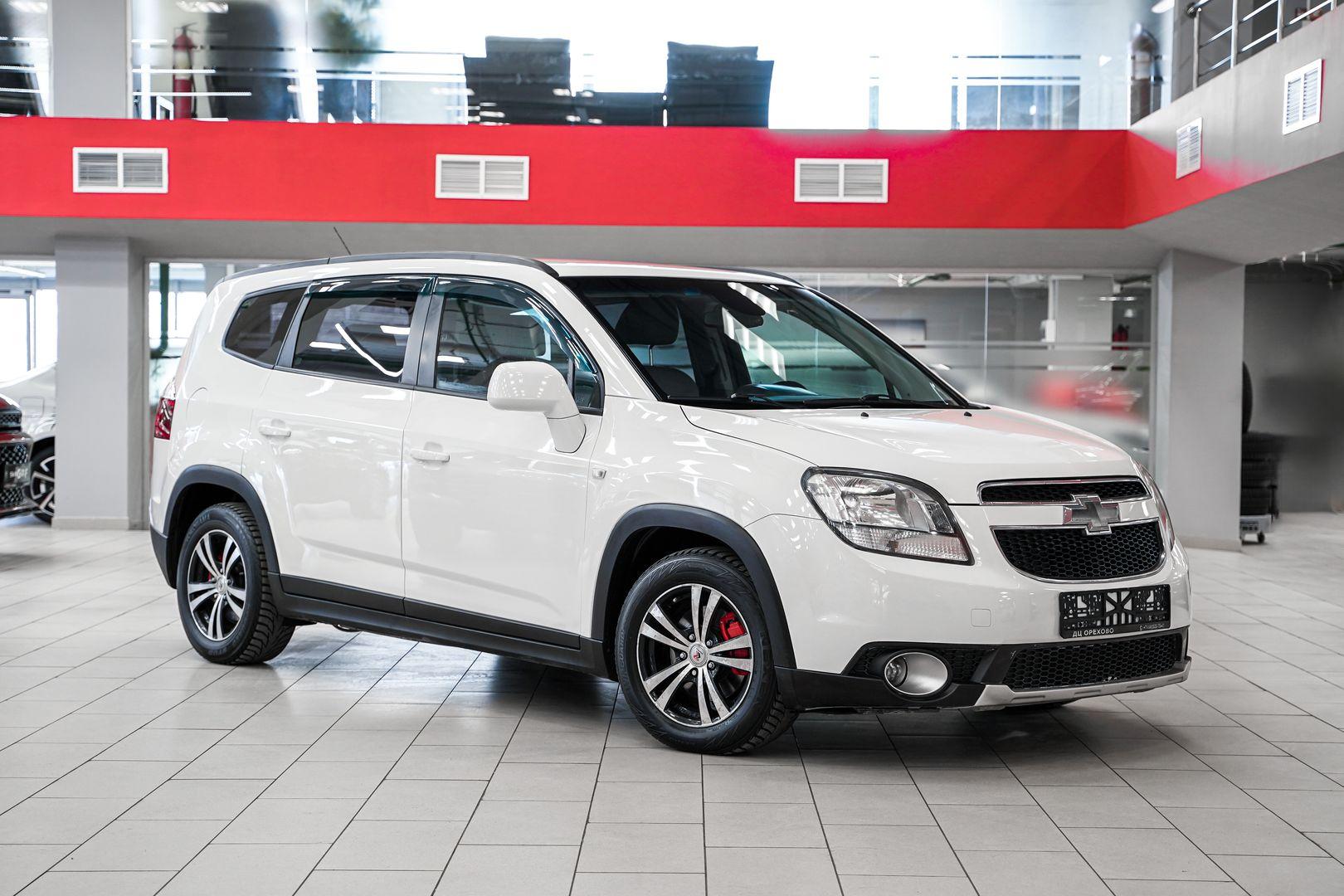 Chevrolet Orlando 2012, белый, ДЦ Орехово