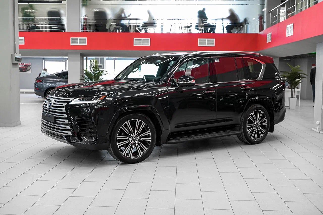 Lexus LX 2026, черный, ДЦ Орехово