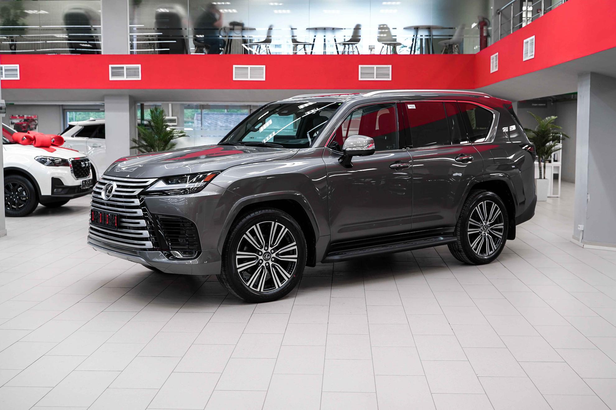 Lexus LX 2026, серый, ДЦ Орехово