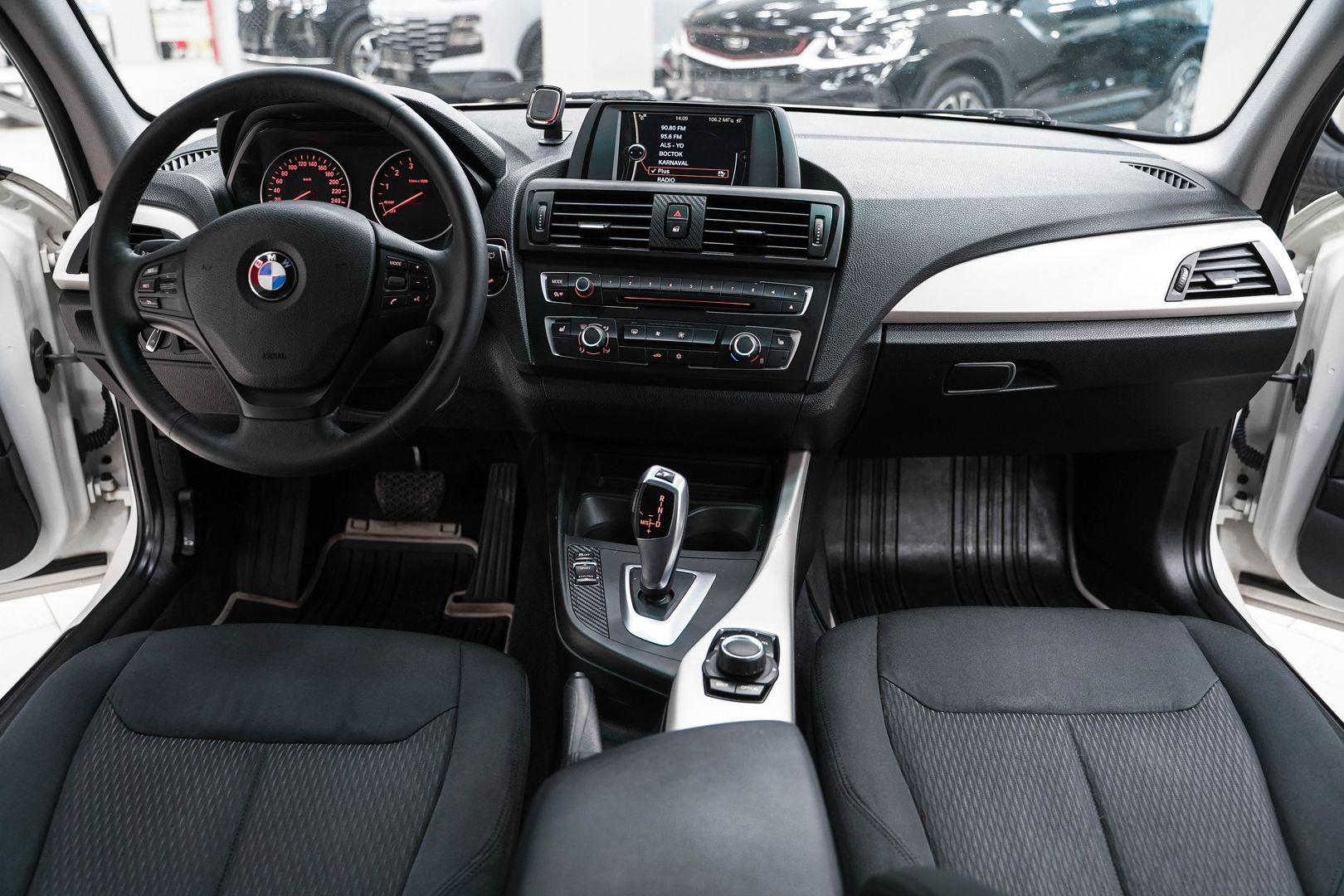 BMW 1 серии 2013, белый, ДЦ Орехово