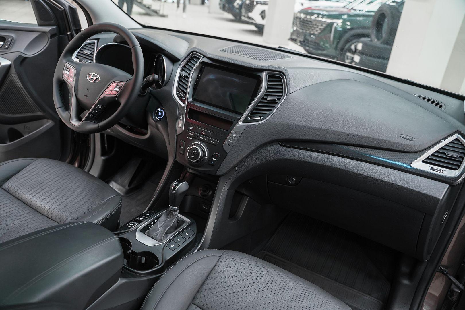 Hyundai Santa Fe 2012, коричневый, ДЦ Орехово