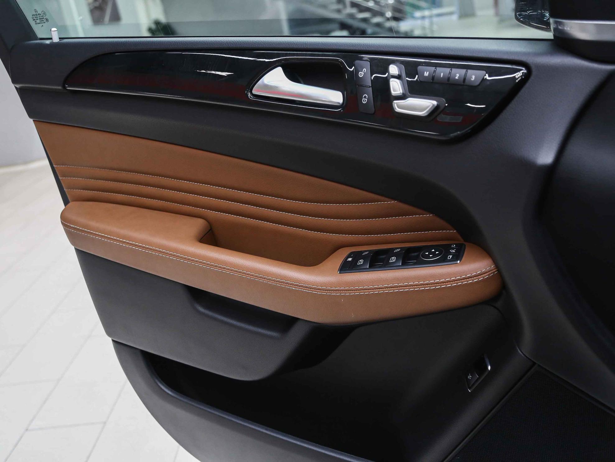 Mercedes-Benz GLE Coupe 2016, белый, ДЦ Орехово