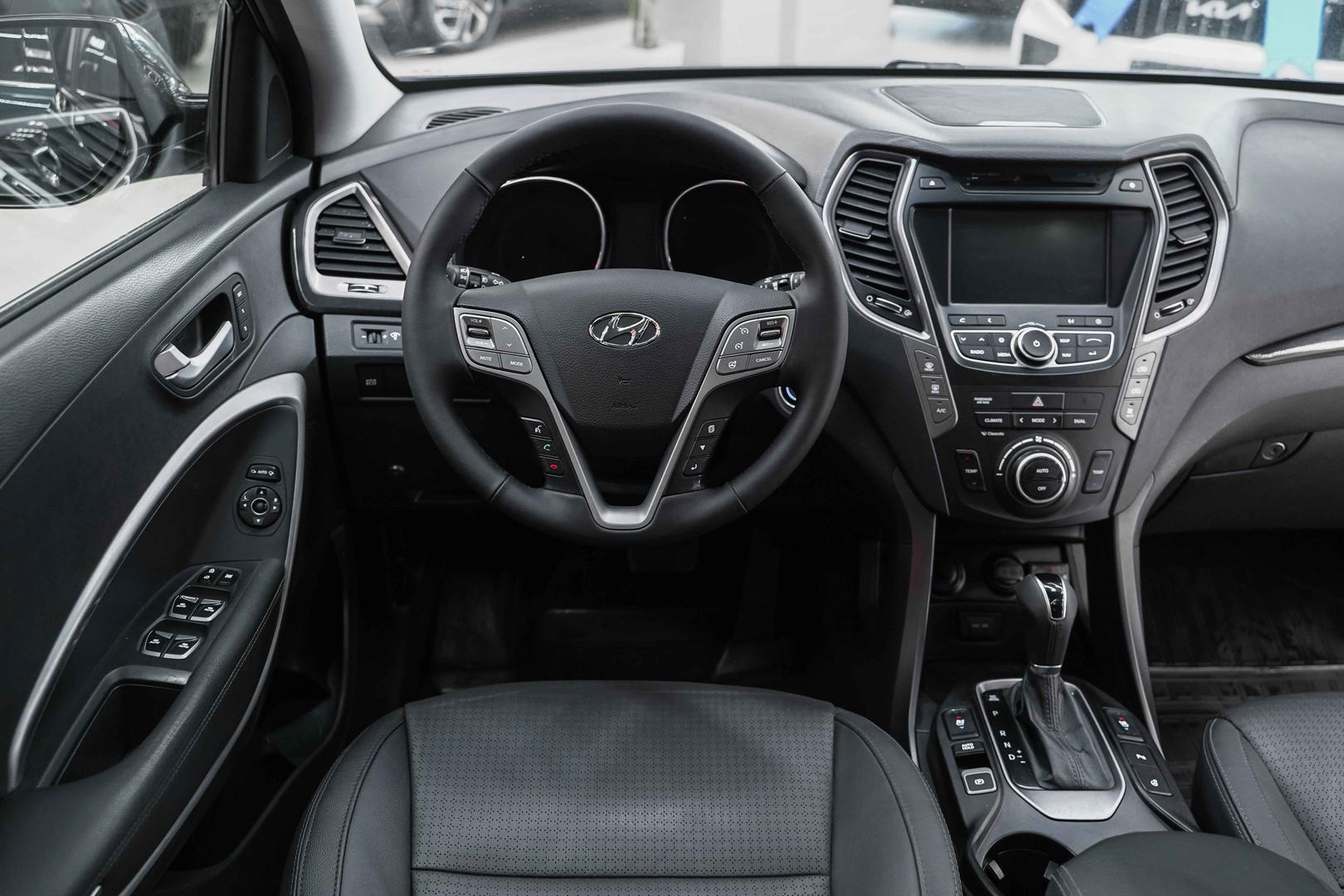 Hyundai Santa Fe 2014, синий, ДЦ Орехово