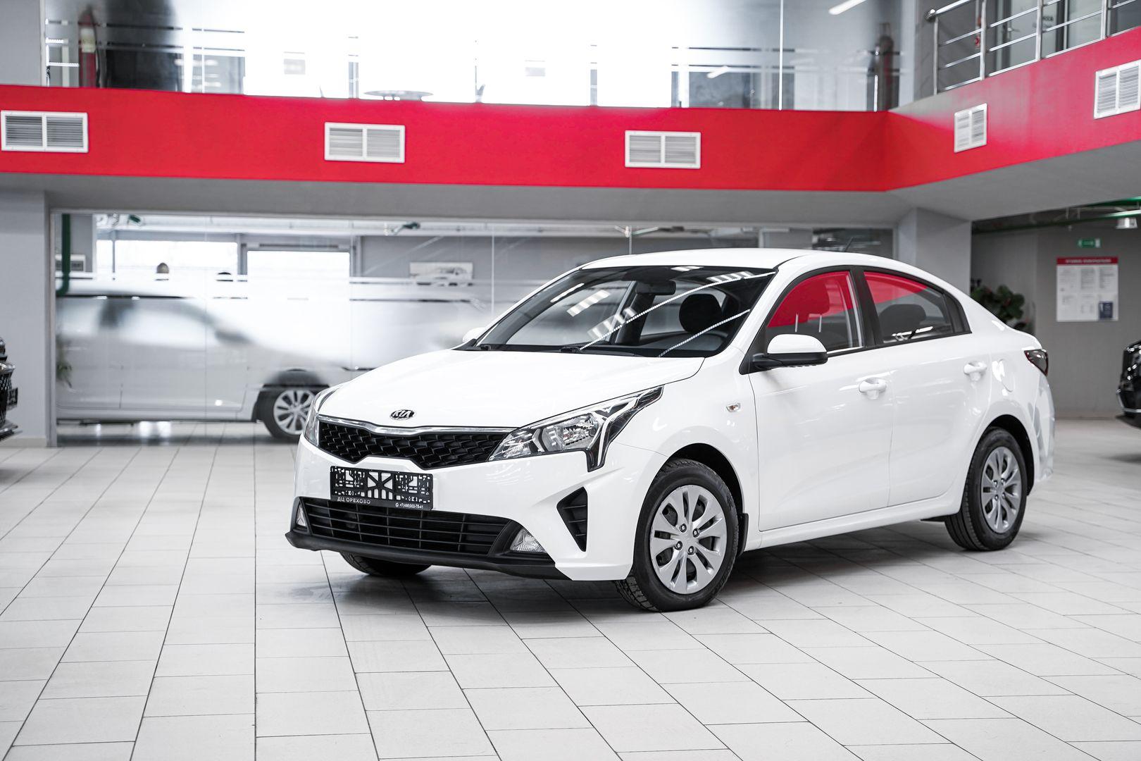 Kia Rio 2020, белый, ДЦ Орехово