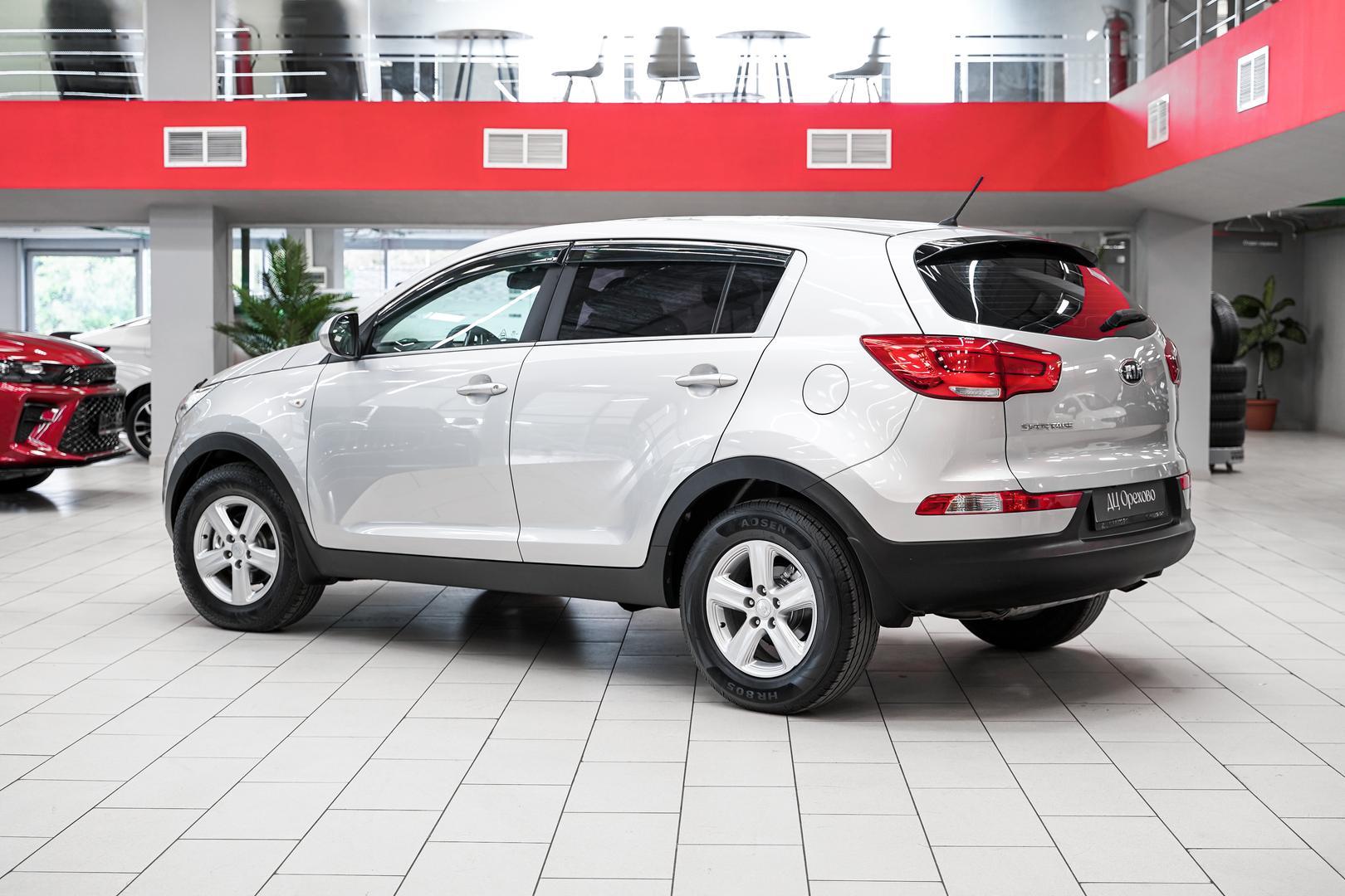 Kia Sportage 2015, серебряный, ДЦ Орехово
