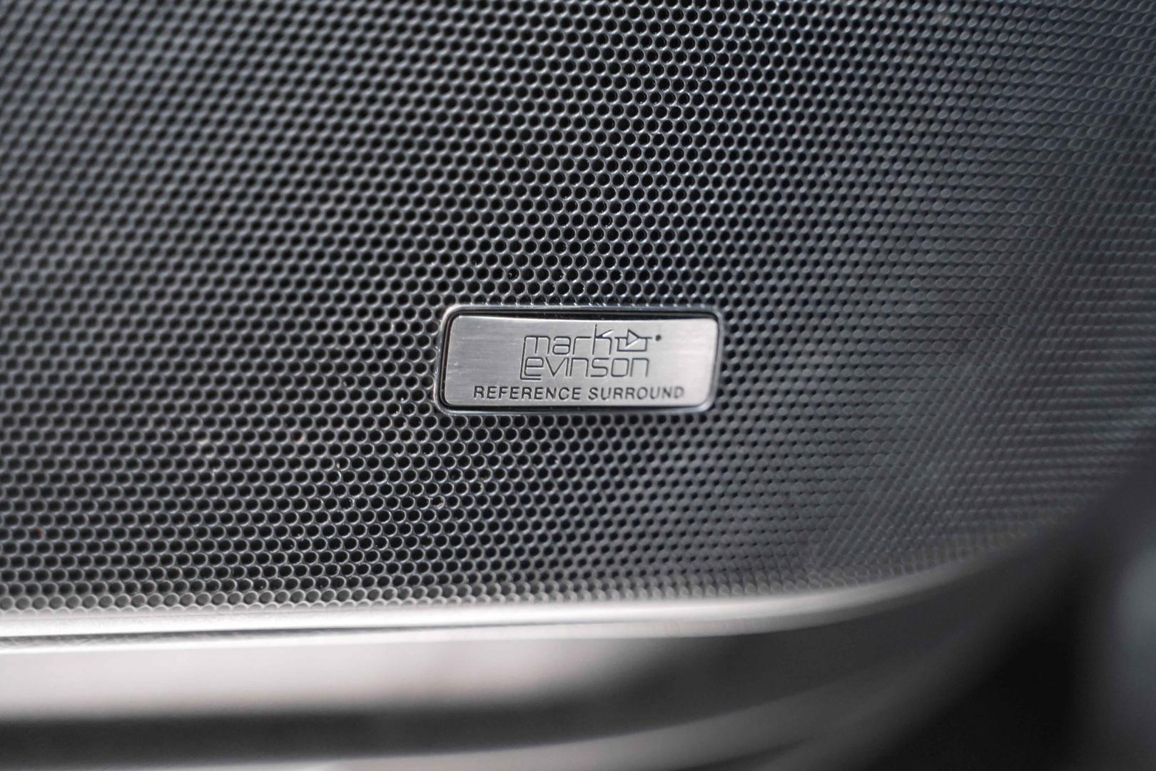 Lexus LX 2011, черный, ДЦ Орехово