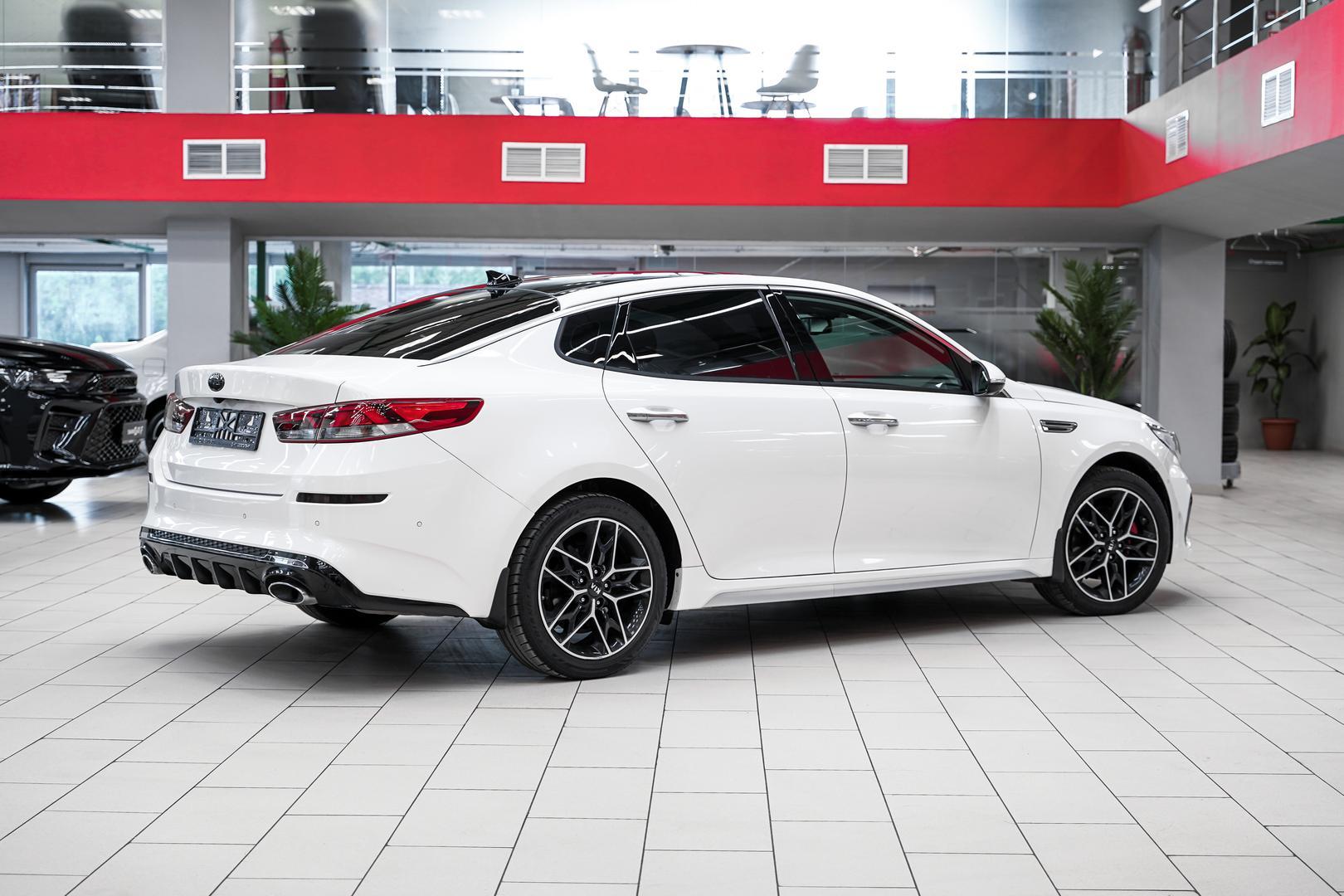 Kia Optima 2018, белый, ДЦ Орехово