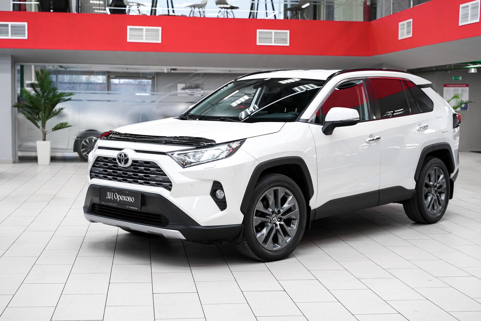 Toyota RAV4 2019, белый, ДЦ Орехово