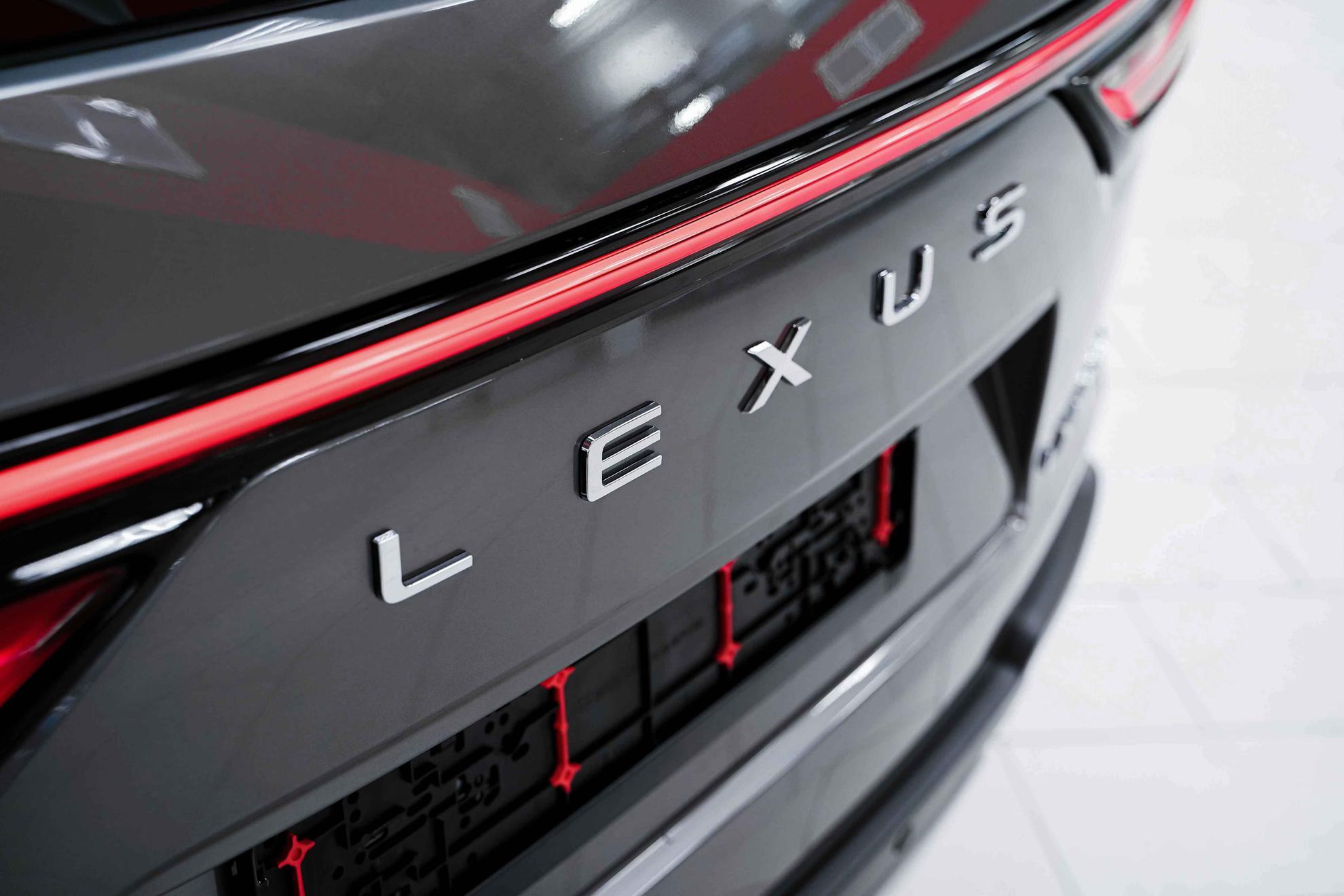 Lexus LX 2026, серый, ДЦ Орехово