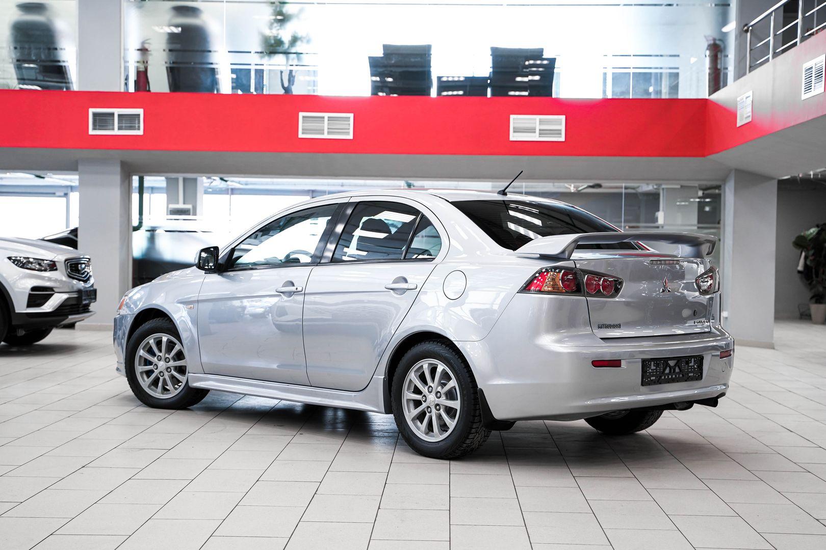 Mitsubishi Lancer 2012, серебряный, ДЦ Орехово