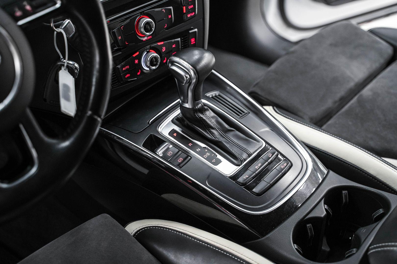 Audi Q5 2014, белый, ДЦ Орехово
