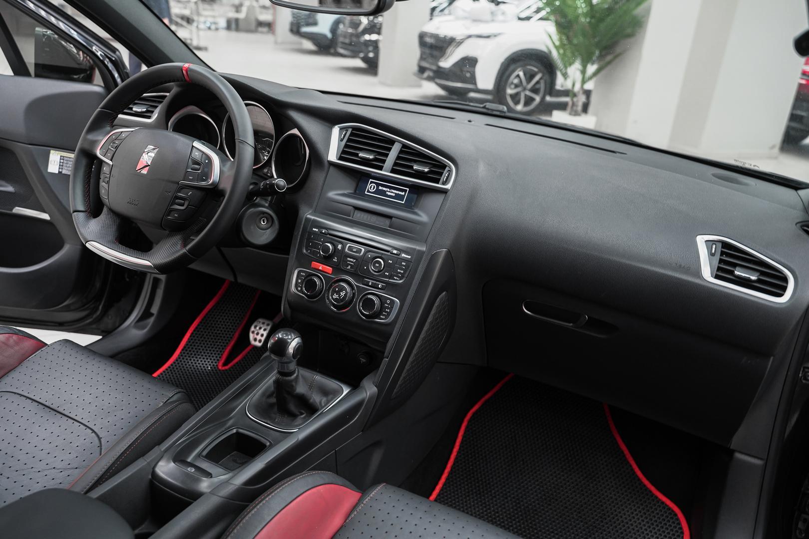Citroen DS4 2012, черный, ДЦ Орехово