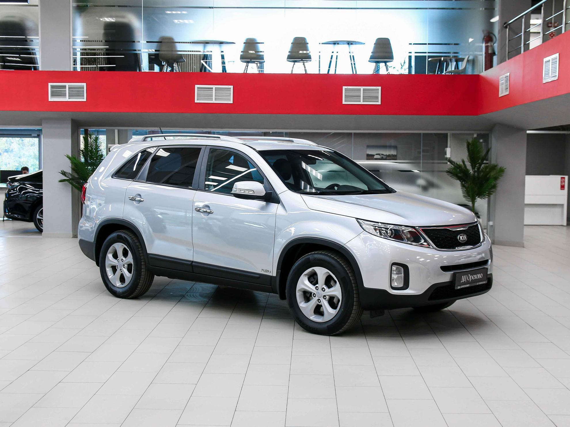 Kia Sorento 2013, серебряный, ДЦ Орехово
