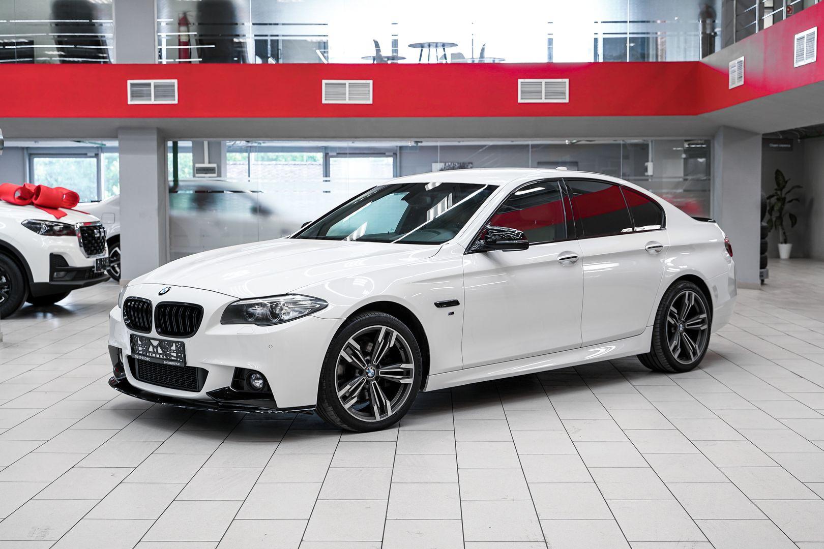 BMW 5 серии 2014, белый, ДЦ Орехово